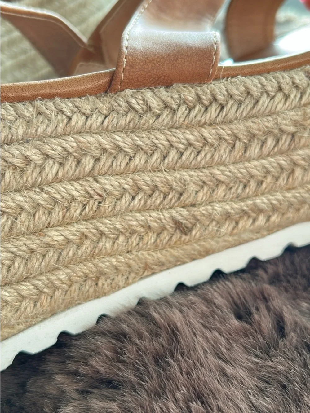 NWOT Women's AMS EMMA-2 Tan Espadrille Wedge Sandals